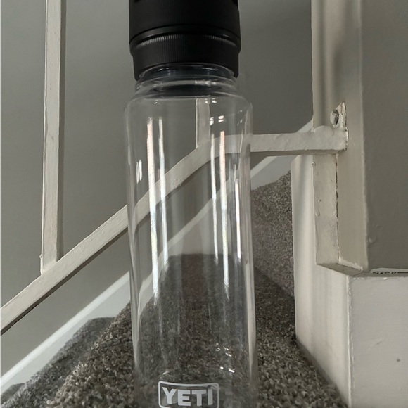 YETI Black and Clear Bottle - Picture 1 of 1
